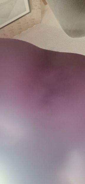 My big wet pussy is leaking my pussy juice