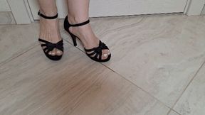 Hostess sore feet in black high heel ankle strap satin sandals 3