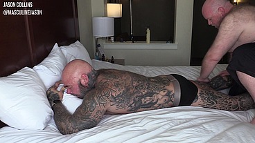 Bareback Massage and Fuck with the Bear!