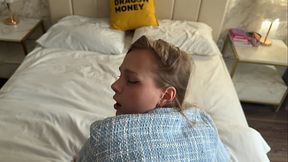 Blonde girlfriend's round booty gets fucked in circle