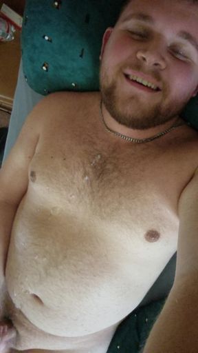 Bear jerks off and squirts himself full