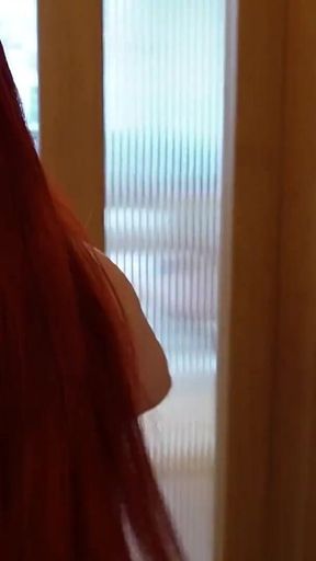 Homewrecker Mrs Claus Breeds Her Ass & Squirts on Christmas Eve