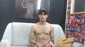 Victor Rusself Private Show