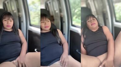 Exhibitionist wife flashing strangers on the highway left them drooling