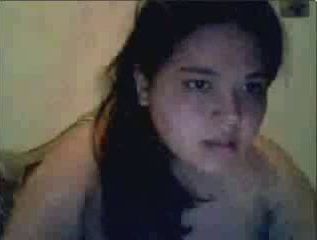 Cut chubby brunette teen from Venezuela showed me her boobs on cam