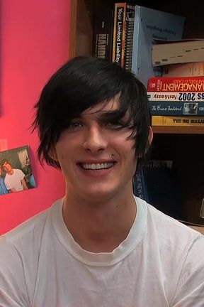 Sexy Twink Aidan Chase Gives an Interview