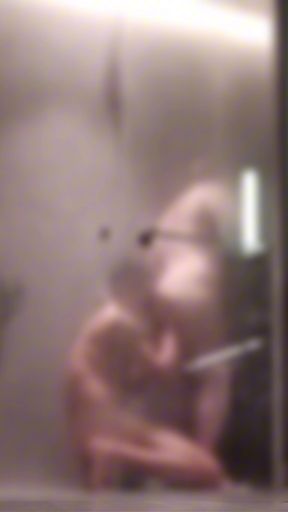 Taking advantage of the curvy woman in the shower