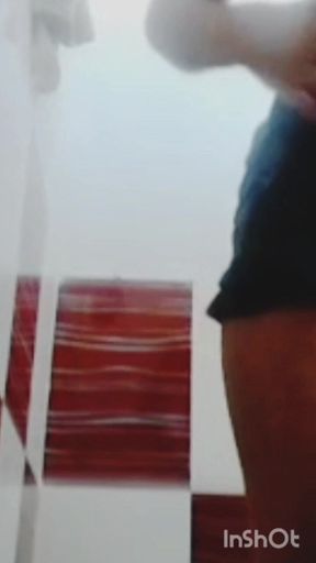 Indian Desi Village Girl Caught Masturbating While Taking Bath