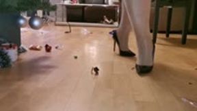 Wanted - black heels (view02)