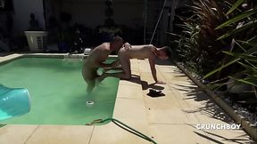 4336 slut fucekd nd cremapied by FRED