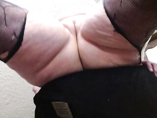 1247 Pretty Older PAWG DawnSkye brings an upskirt version of haunches slapping jointly