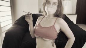 Beautiful redhead using her little fingers to orgasm - Antique