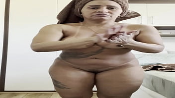 nesse friozinho gostoso tomei um banho bem quentinho e coloquei meu pijama