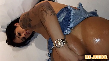 ED JUNIOR FODE A SHAYENNE SAMARA DE SAIA JEANS E SEM CAMISINHA
