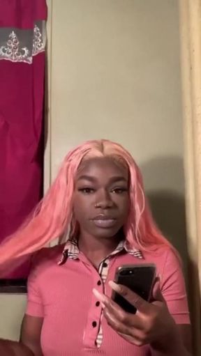 Keisha Minaj Sucks Big Black Dick in Amateur Blowjob