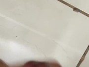 Roludo  batendo uma punheta