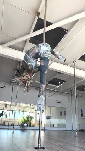 Do you like my dance for you?Follow me now for more!