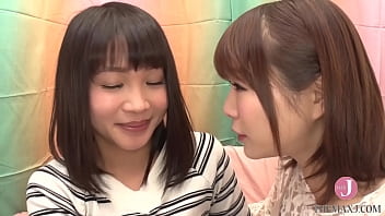 Female Director Haruna&#039_s Amateur Lesbian Pickup 113 Ayane Ryokawa makes her first appearance on Navi! The two girls, picked separately, meet for the first time! It&#039_s a lesbian threesome, and it&#039_s a wet and climaxing experience! - Intro