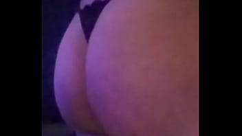 Spanking my Juicy white Bubble butt.