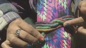 A Simple single column shibari tie tutorial