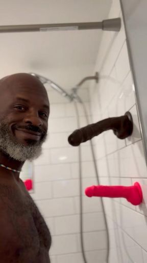 Eli (Naked Trumpeter) training their throat for you.