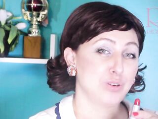 Red lipstick giving a kiss teasing by Regina Noir. Teaser