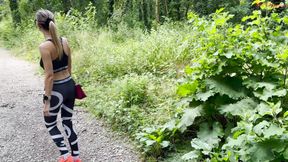 Fucked and Cumshot in the Park with Stranger
