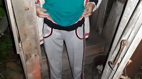 Girl Masturbates to Orgasm in Public Toilet