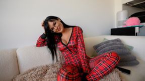 Goth Big Titty Girl cheats on boyfriend without a condom