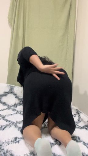 Hubby job ekata gyama mama(hubby went to job and feels so horny)
