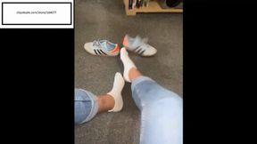 Thebarefootarchitect feet out stinky 2 day socks