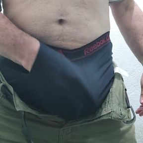 A very big-headed cock