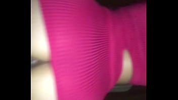 AII AII isso t&ocirc_ gozando no seu pau isso n&atilde_o para . NOVINHA SAFADA MELANDO O PAL DO TIO