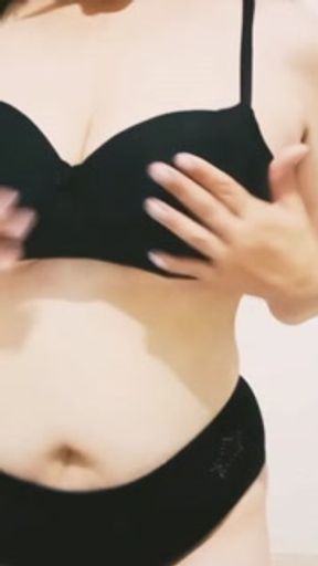 احلى شرموطة مساج تدليك فاجرة 🇪🇬