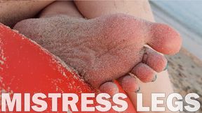 Dirty Bare Feet On The Sea &ndash; Close-ups