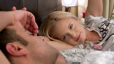 Blonde babe gets a hot creampie in the morning for her romantic morning sex session