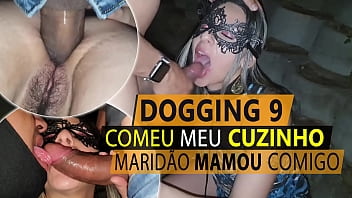 Casada vadia na coleira em pra&ccedil_a p&uacute_blica, sofreu levando vara no cuzinho e colocou o marid&atilde_o para mamar junto com ela - Dogging 9 - Parte 2/2 - Cristina Almeida