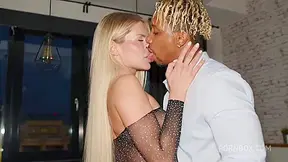 Jesus Reyes And Zlata Shine - Cuando Su Marido Esta De Viaje Llama A Su Bbc Para Que La Empotre