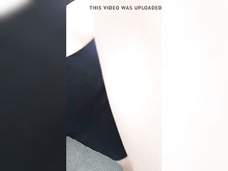 Serpil cansiz kabaran amini ayirip gosteriyor