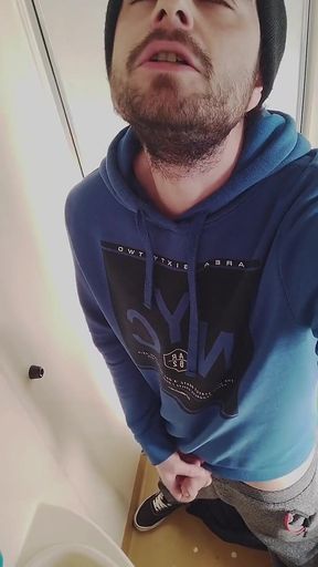 Masturbate in Train Toilets