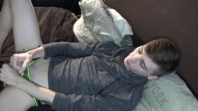 minet de 22 ans baise par un hetero monte 23 cmjerome james minet de 22 ans...
