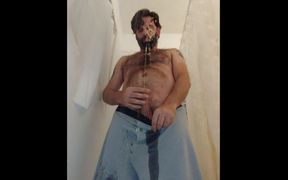 Playing with My Piss and Cumming in the Shower