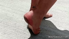 Bare Foot Stroll with Dazey SD MP4