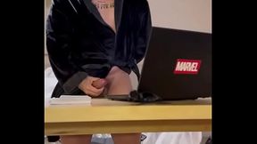 ME AJUDA NO TRABALHO