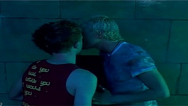 Eurocreme - Gay Twinks threesome, outdoor and at night