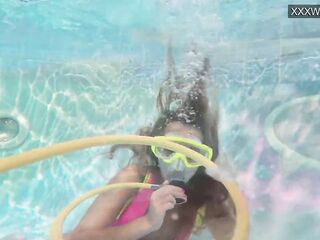 Irina Poplavok blond pornstar in the pool
