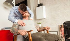 Guy with a pretty face and epic hair gets fucked from behind