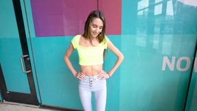 Natalia Nix loves getting cum all over her pussy