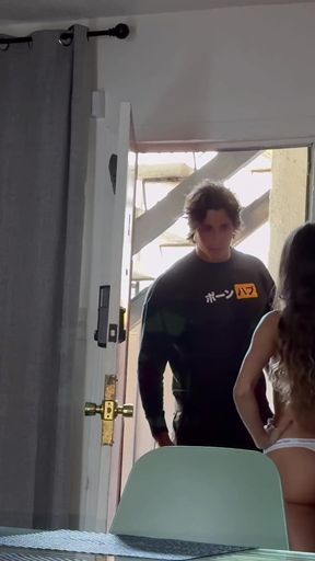 Morrocan MILF Asked Me to Creampie Her Tight Pussy