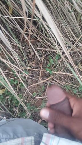 Big ass bhabhi ki call recording par muthi mari